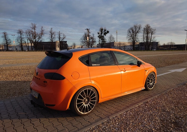 Seat Leon cena 47000 przebieg: 305000, rok produkcji 2009 z Zwierzyniec małe 137